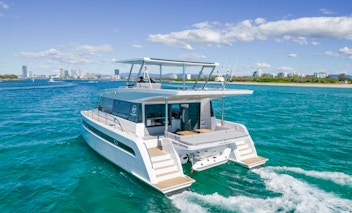 yacht party boat gold coast