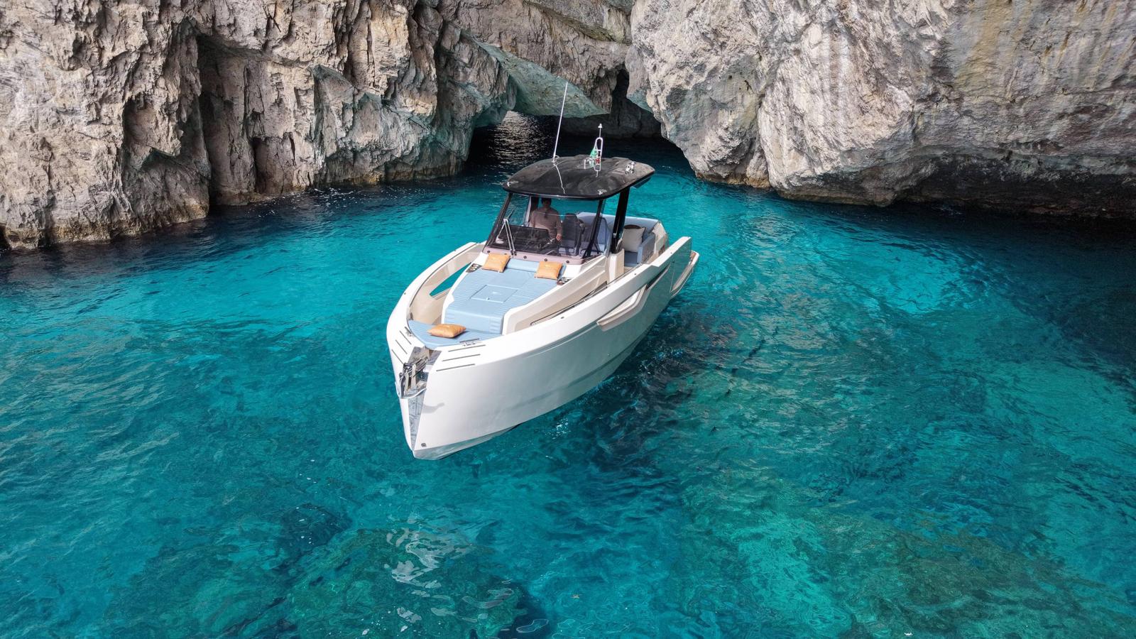 Azzurra Cayman 38'