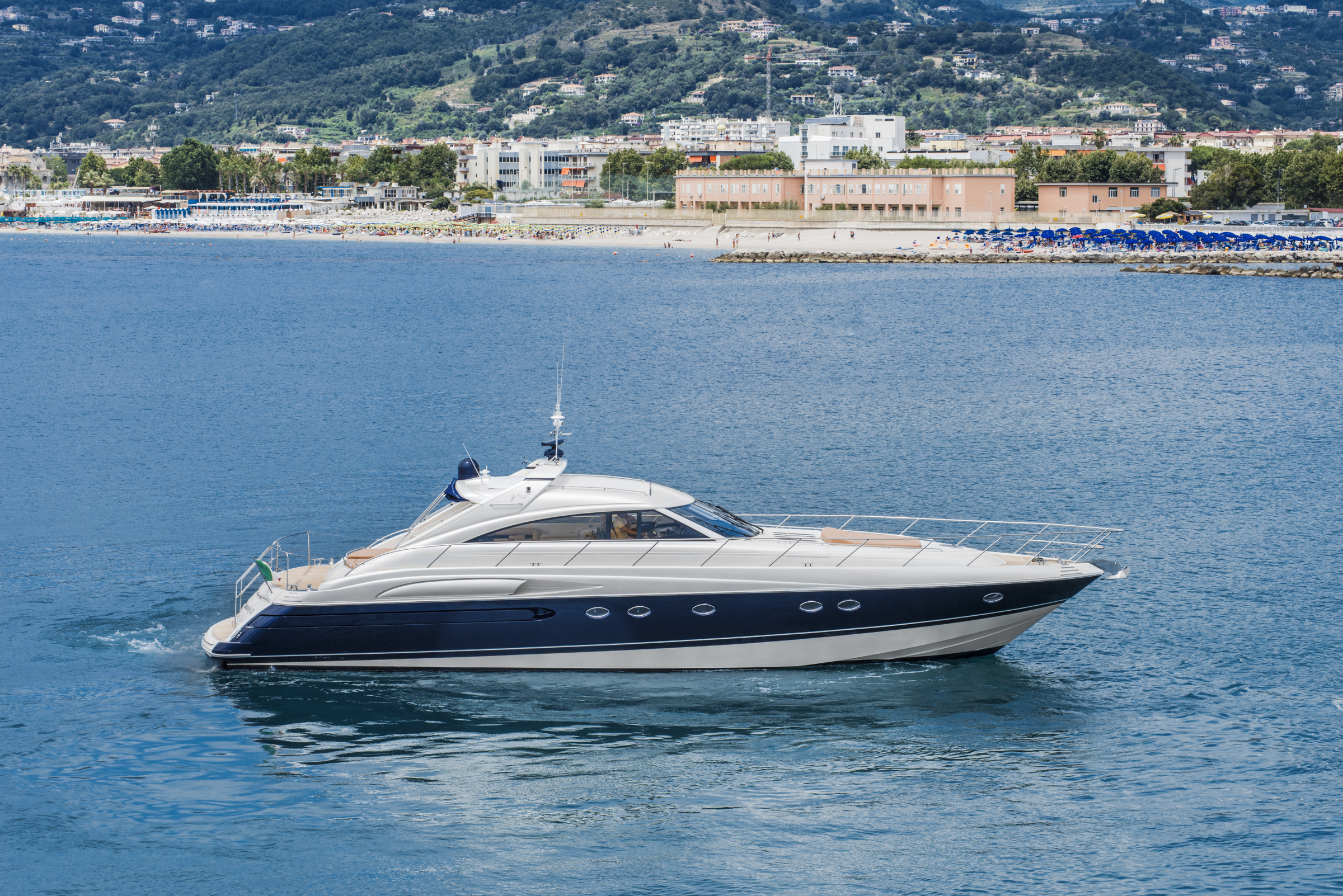Princess V65