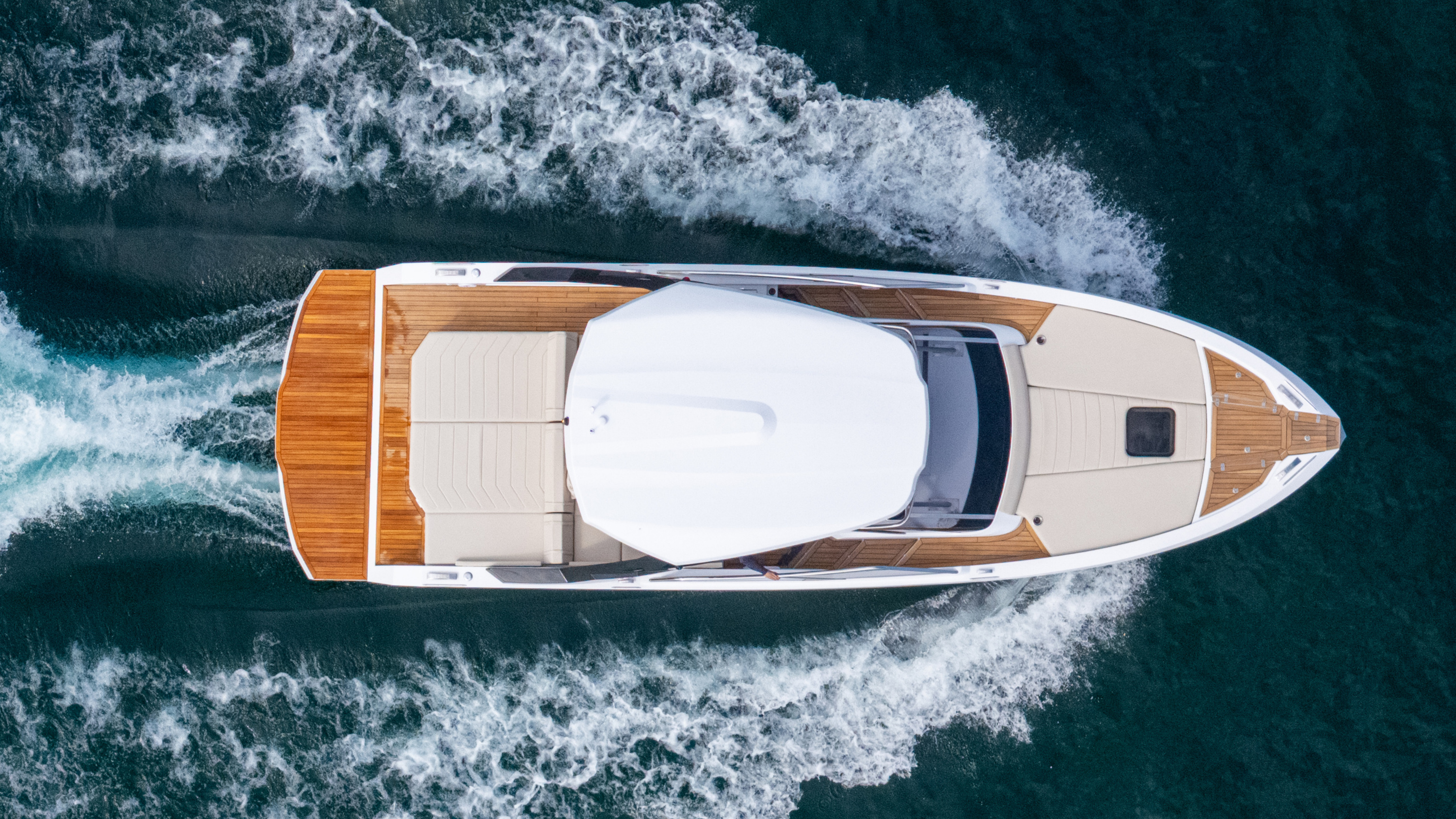Capri 35