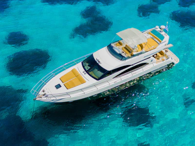 AZIMUT 58