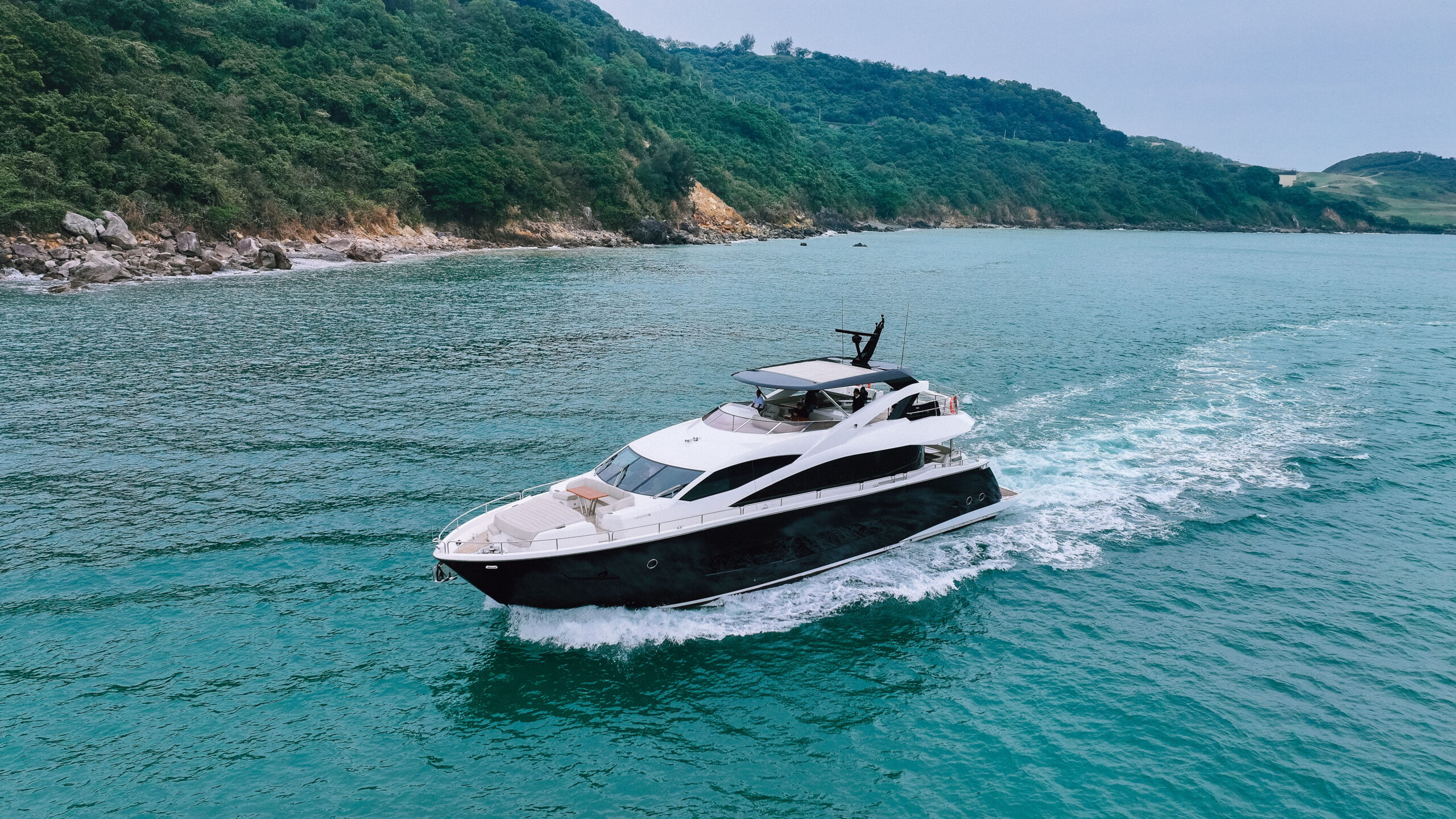 SUNSEEKER 86