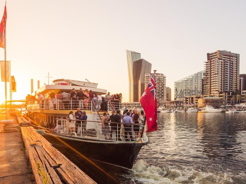 Melbourne boat hire Victoria Star