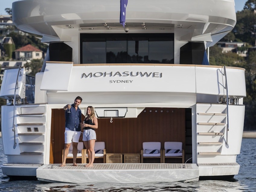 MOHASUWEI Salty Dingo 2018 Beach Club 1