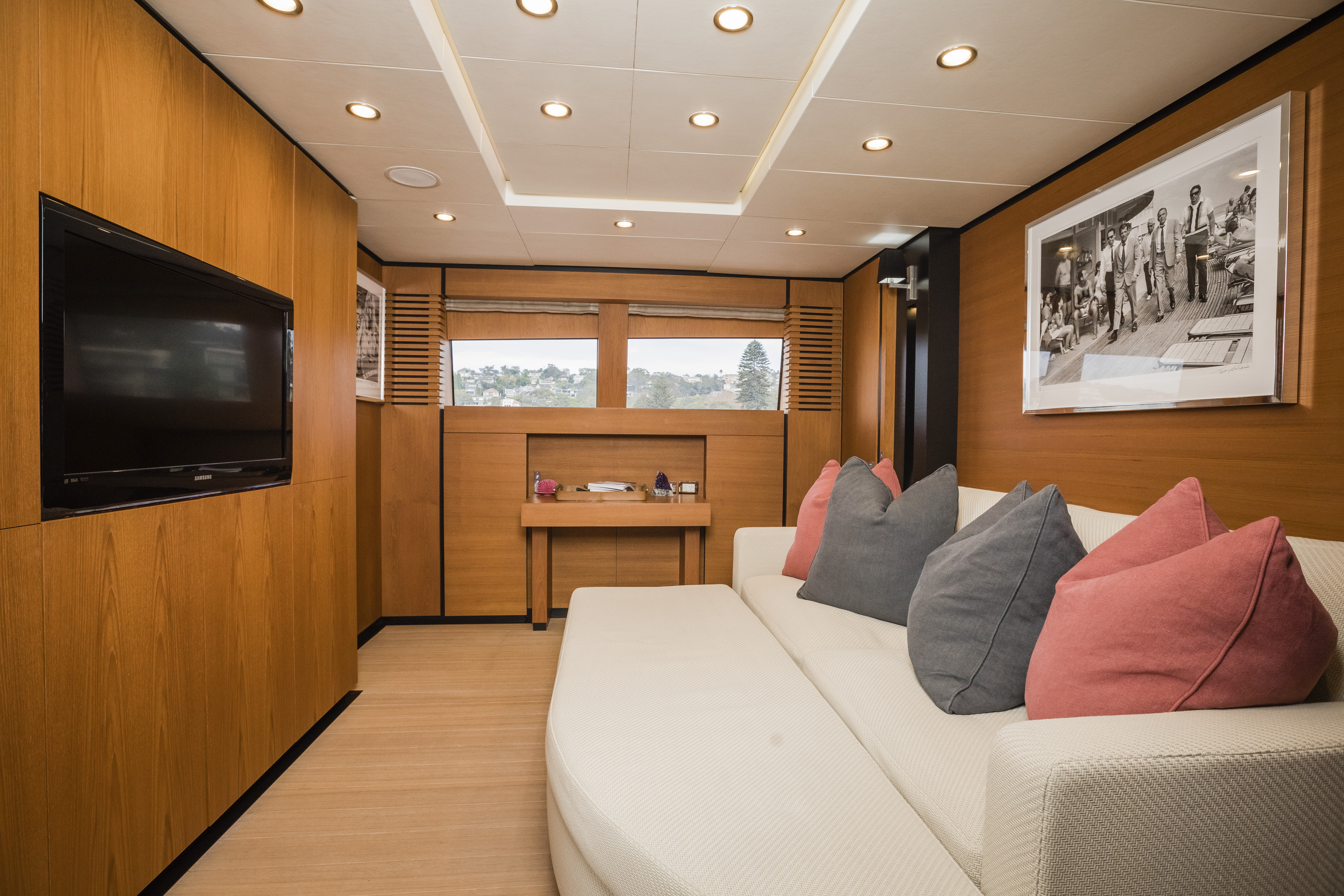 MOHASUWEI Salty Dingo 2018 Cinema room