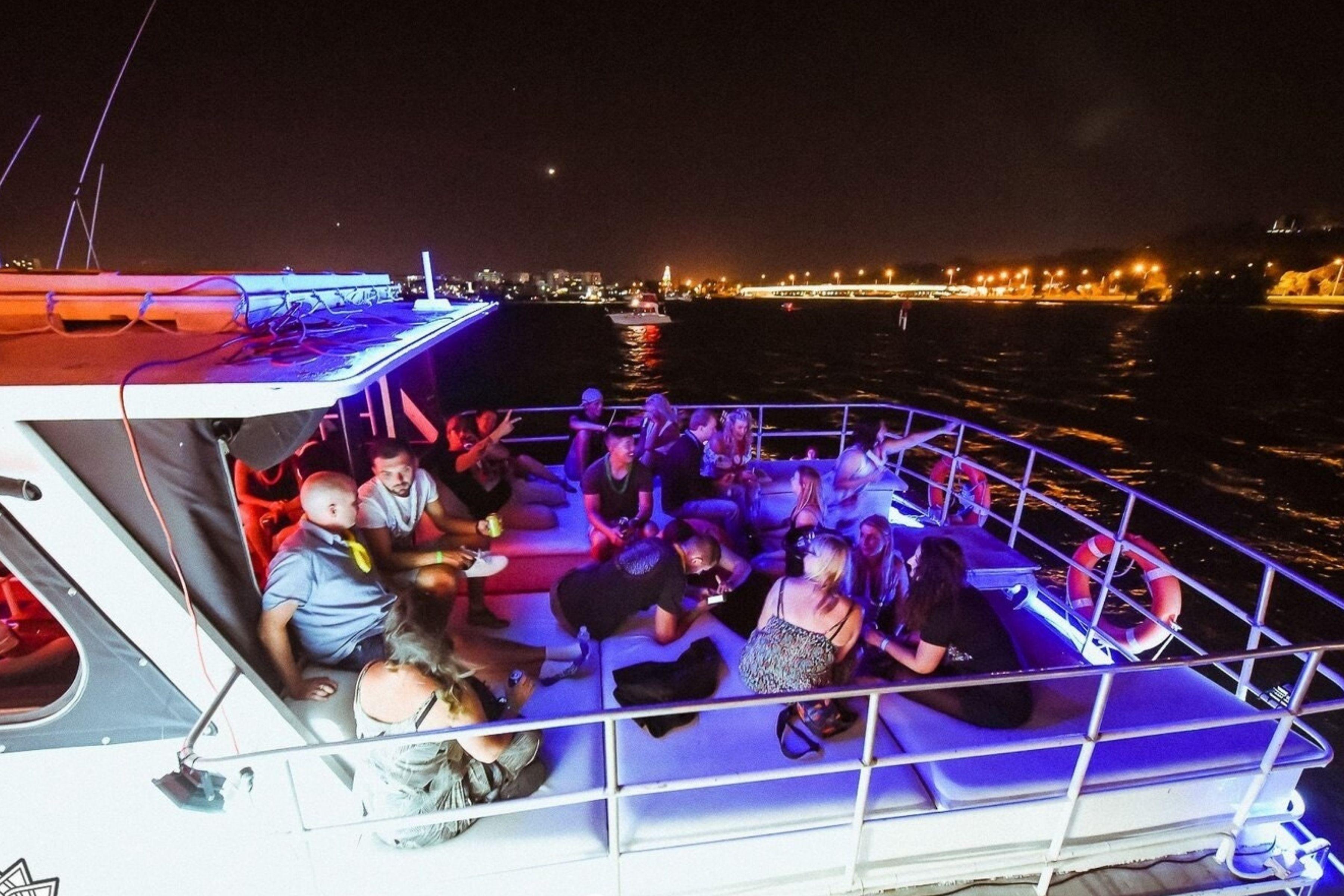 Perthpartyboathiremarine1