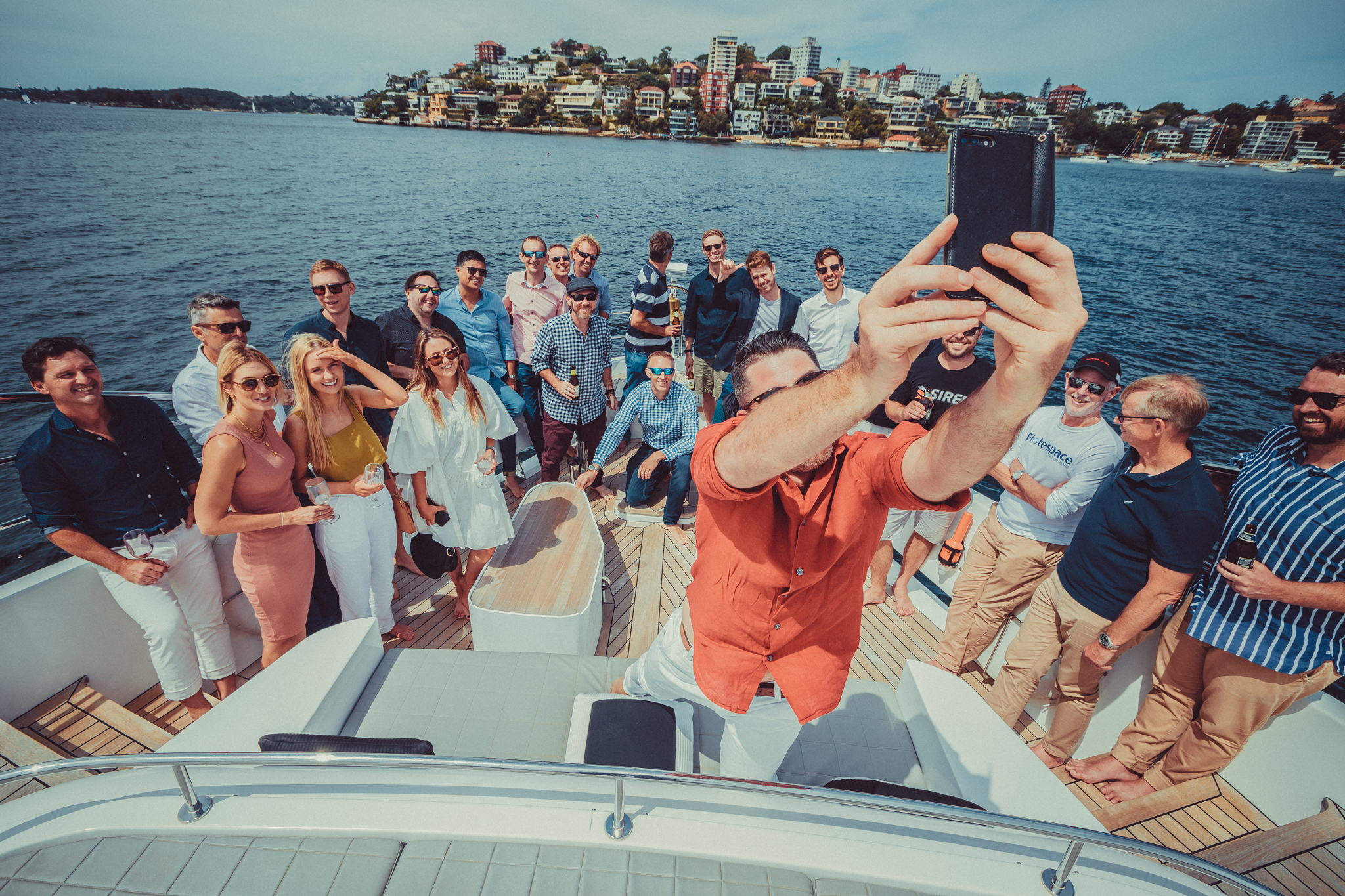 Sydney flotespace boat hire