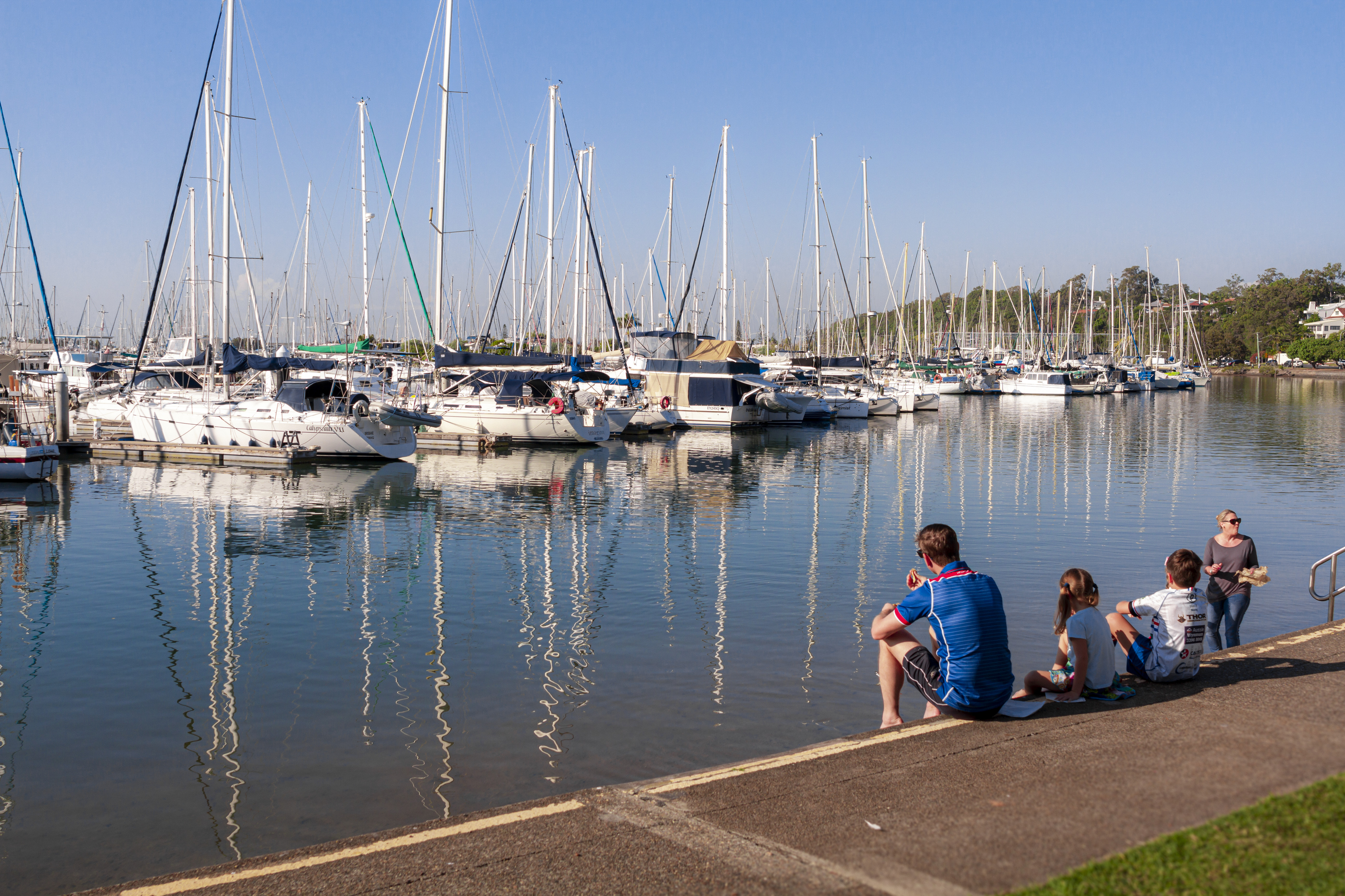 Brisbane boat hire Bayside