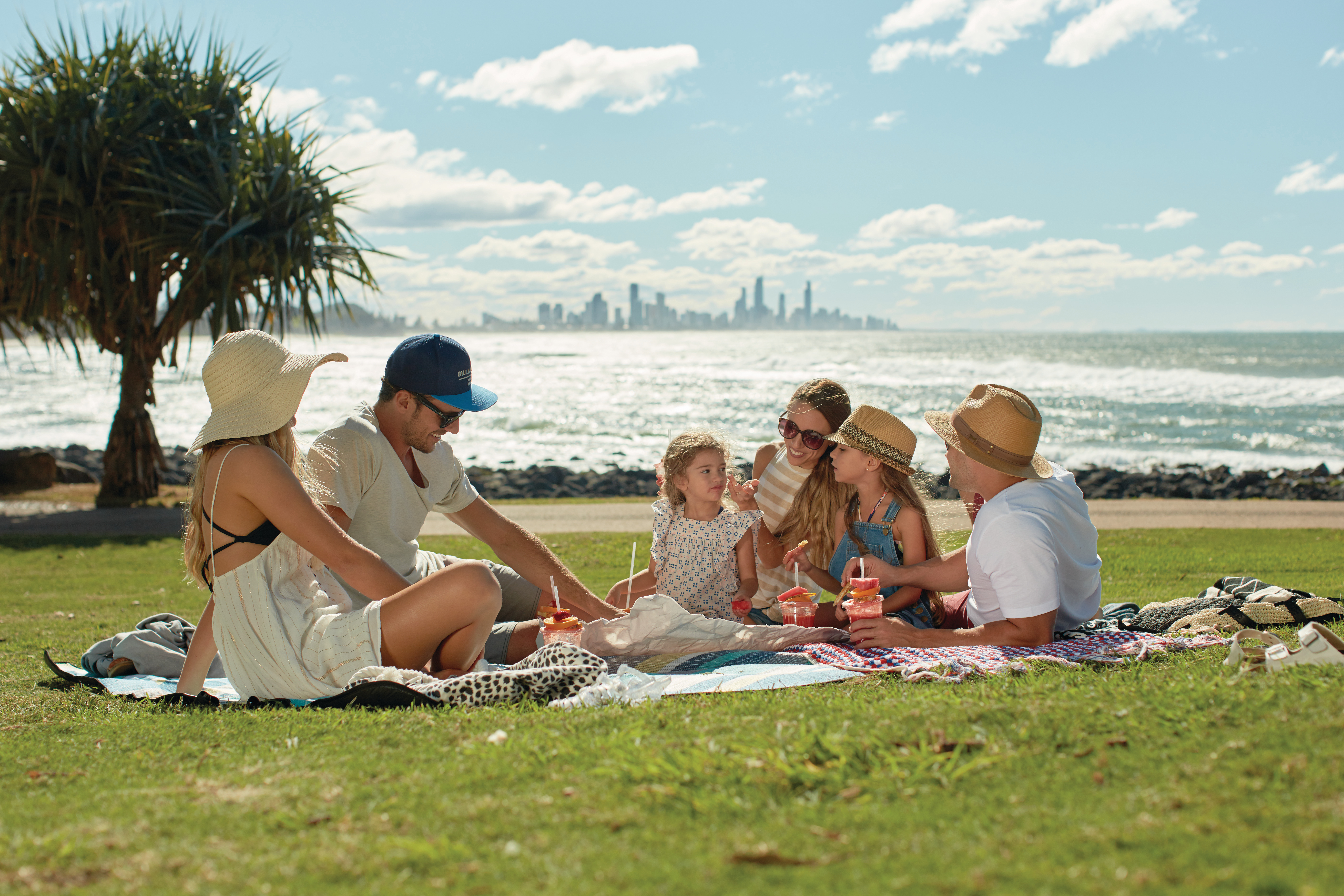 Gold Coast boat hire Burleigh Heads